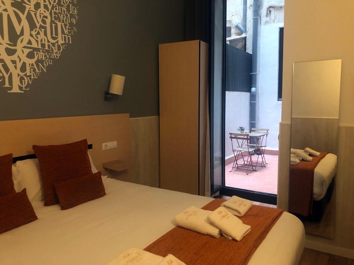 Hostal Live Natura Barcelona (Adults Only) Exteriér fotografie