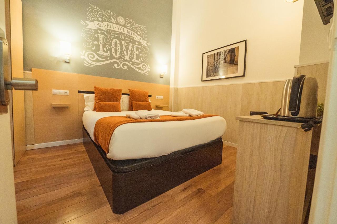 Hostal Live Natura Barcelona (Adults Only) Exteriér fotografie